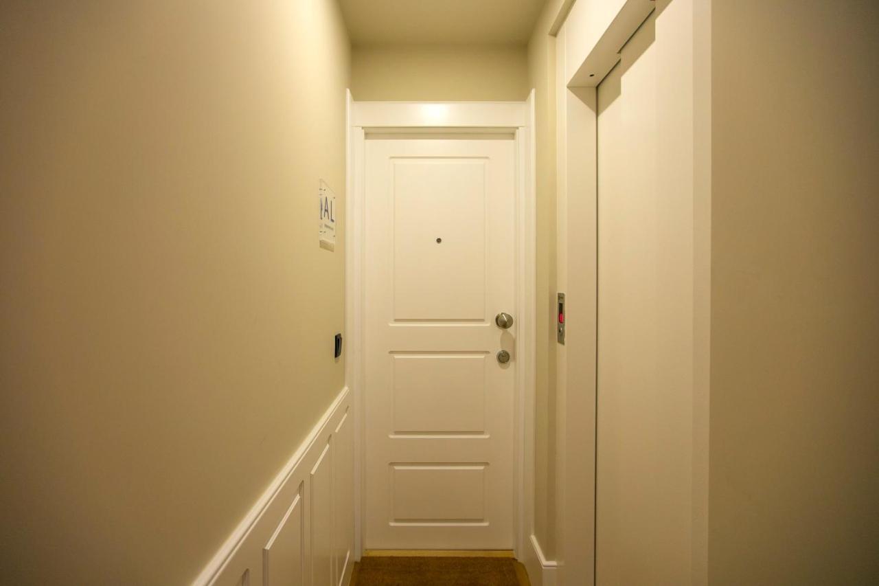 Charming Studio In Historic Downtown 포르투 외부 사진