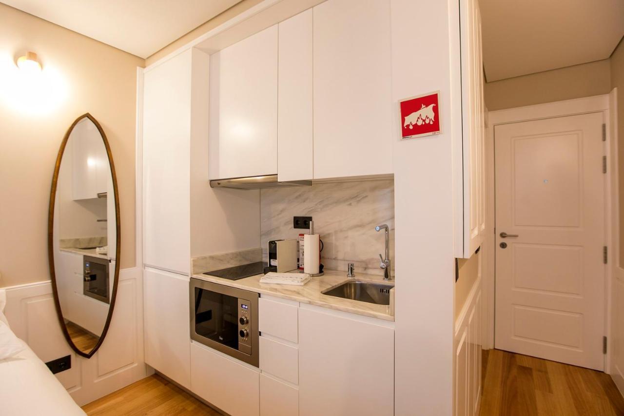 Charming Studio In Historic Downtown 포르투 외부 사진