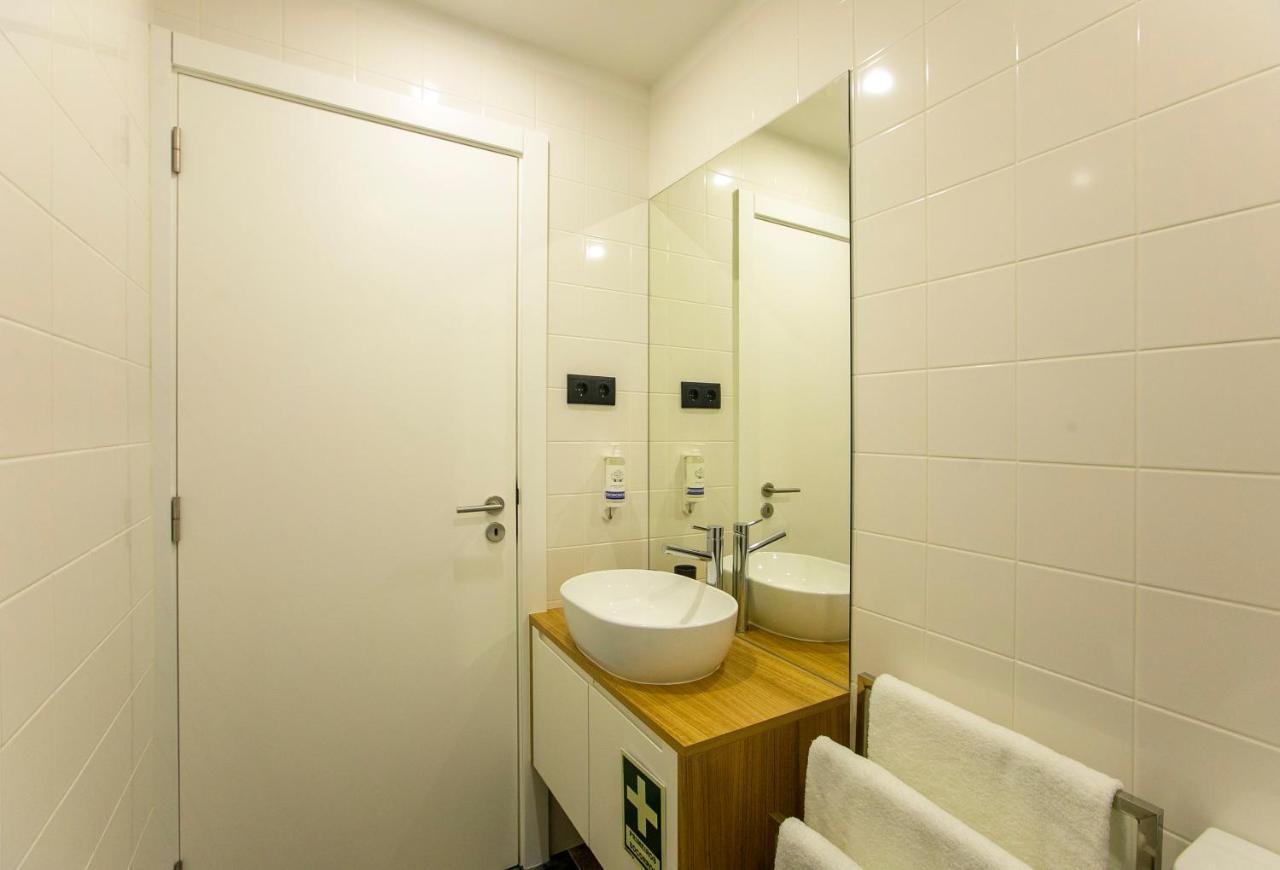 Charming Studio In Historic Downtown 포르투 외부 사진